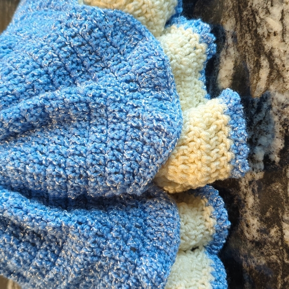 Doll Dress Vintage Handmade Layered/Tiered  Crochet. Doll not included! - Picture 3 of 13